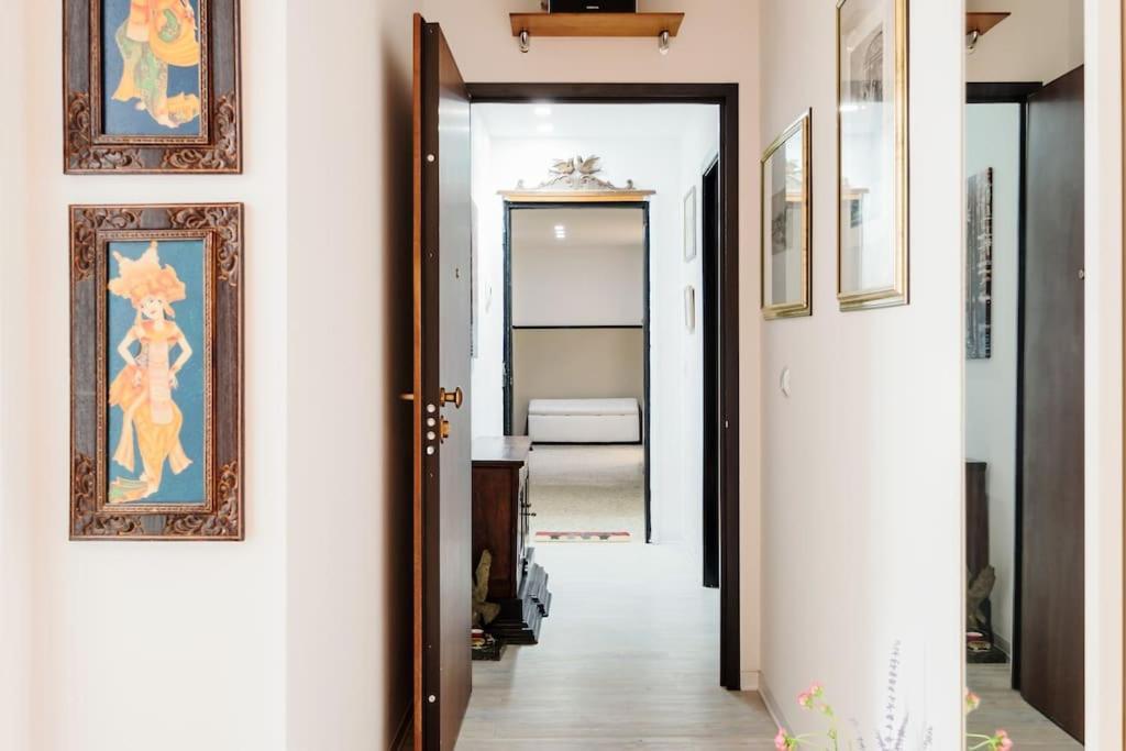 ℒovely & ℰlegant Studio Next To Duomo/Missori มิลาน ภายนอก รูปภาพ