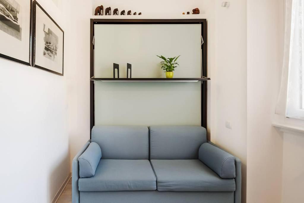 ℒovely & ℰlegant Studio Next To Duomo/Missori มิลาน ภายนอก รูปภาพ