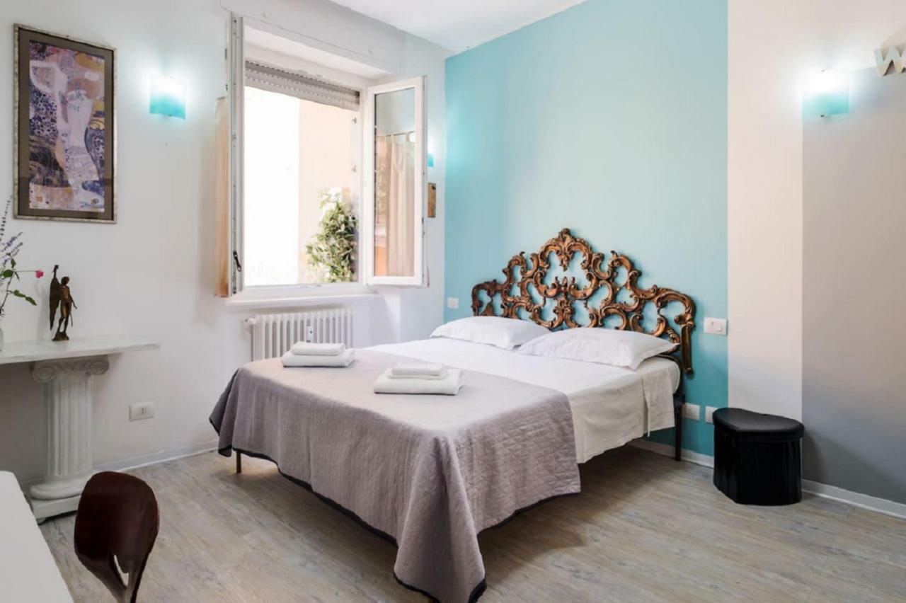 ℒovely & ℰlegant Studio Next To Duomo/Missori มิลาน ภายนอก รูปภาพ