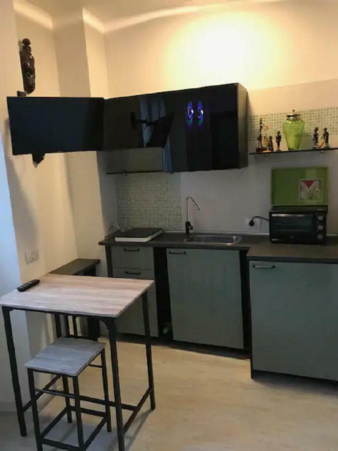 ℒovely & ℰlegant Studio Next To Duomo/Missori มิลาน ภายนอก รูปภาพ